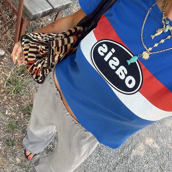 Daydreamer Oasis Vintage Tee